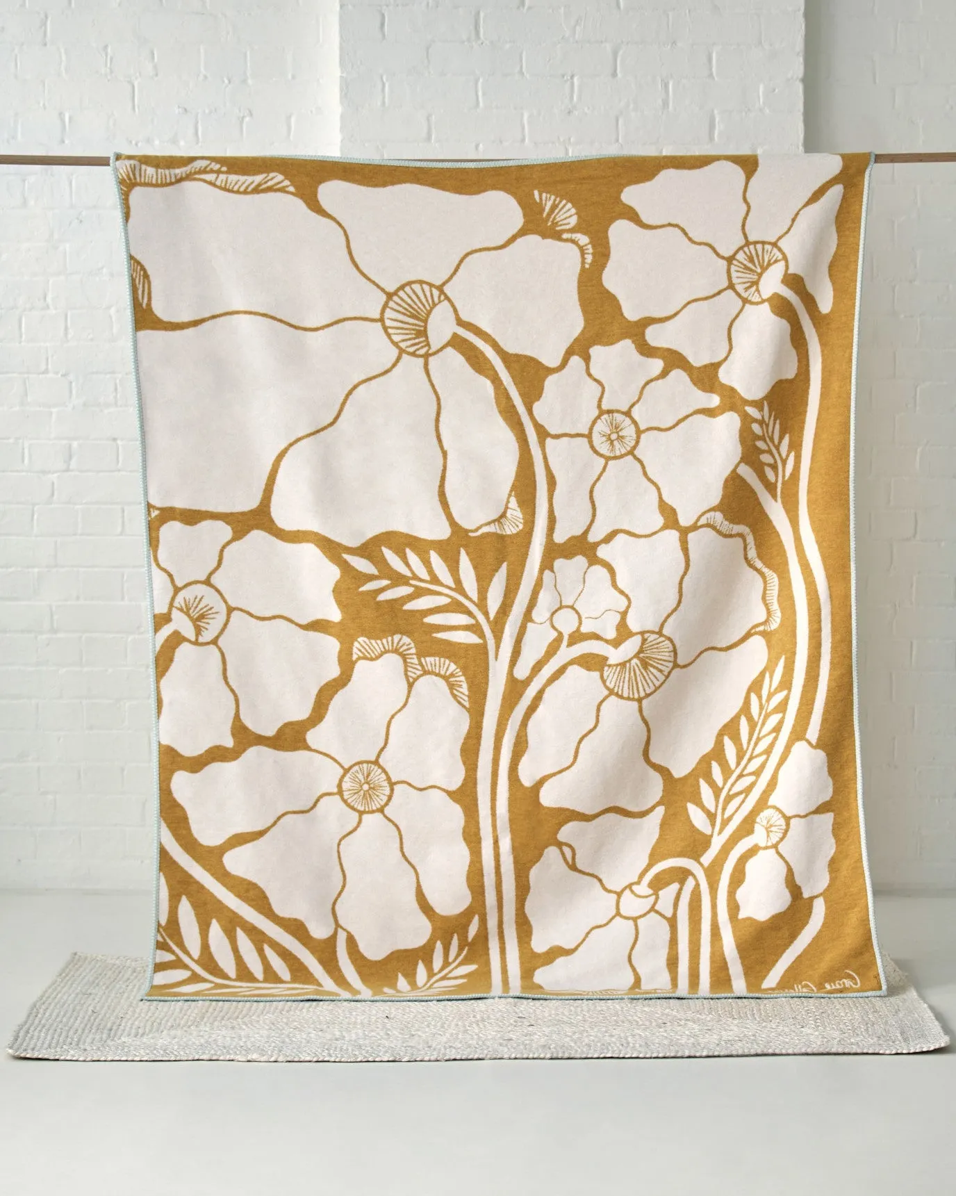 Cloud Cotton Blanket: Yellow Flowers