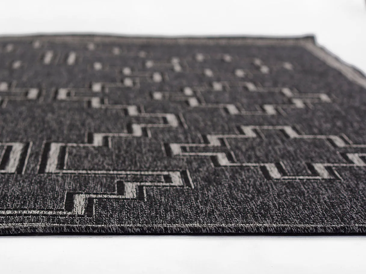 Harbor Black Trellis Outdoor Rug