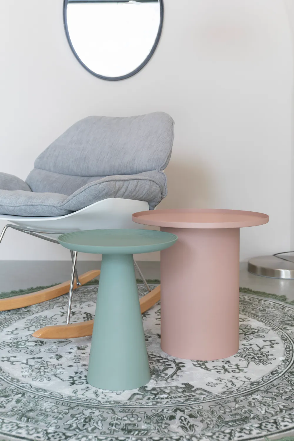 Minimalist Pedestal Side Table L | DF Ringar