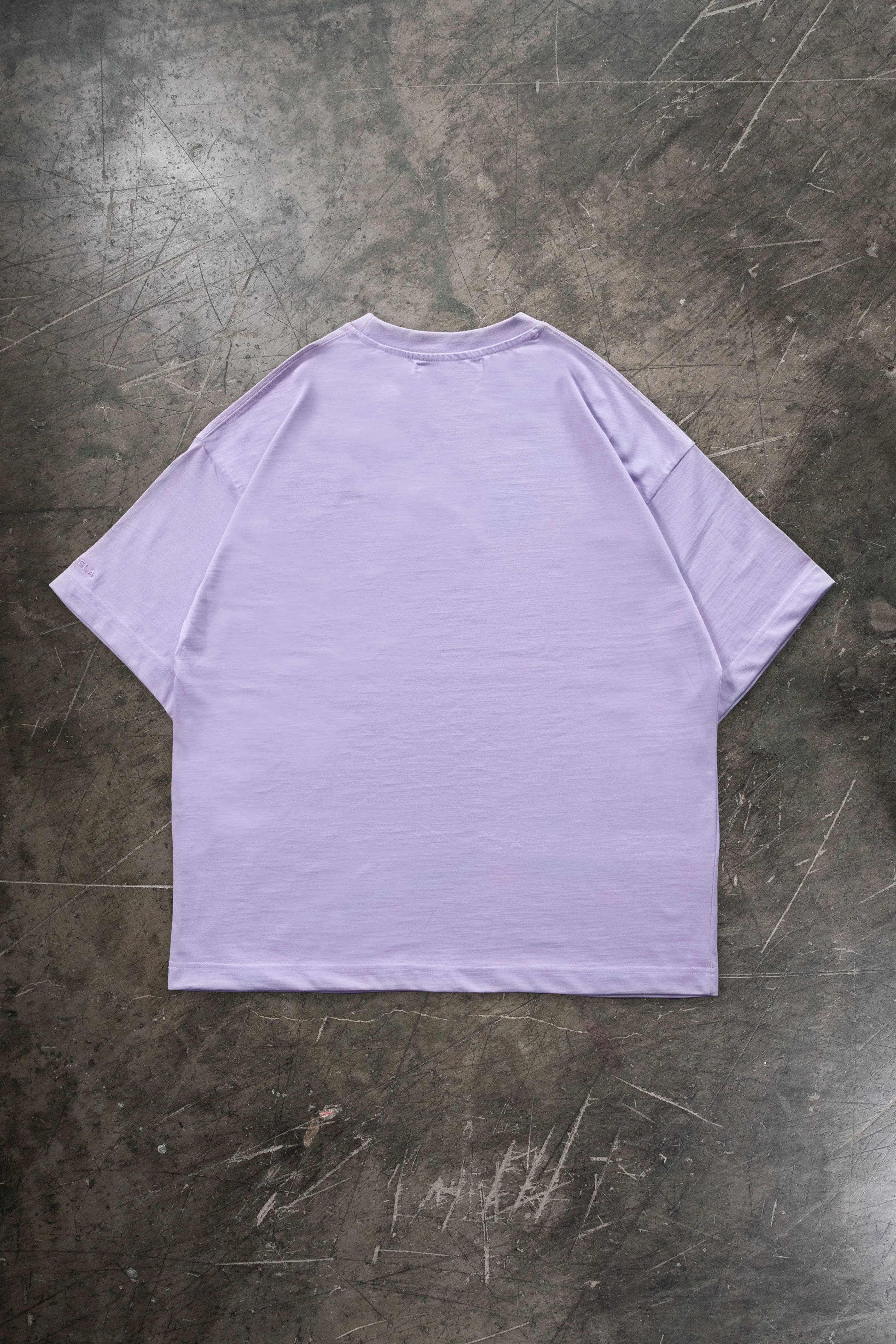 V PASTEL LILAC T-SHIRT